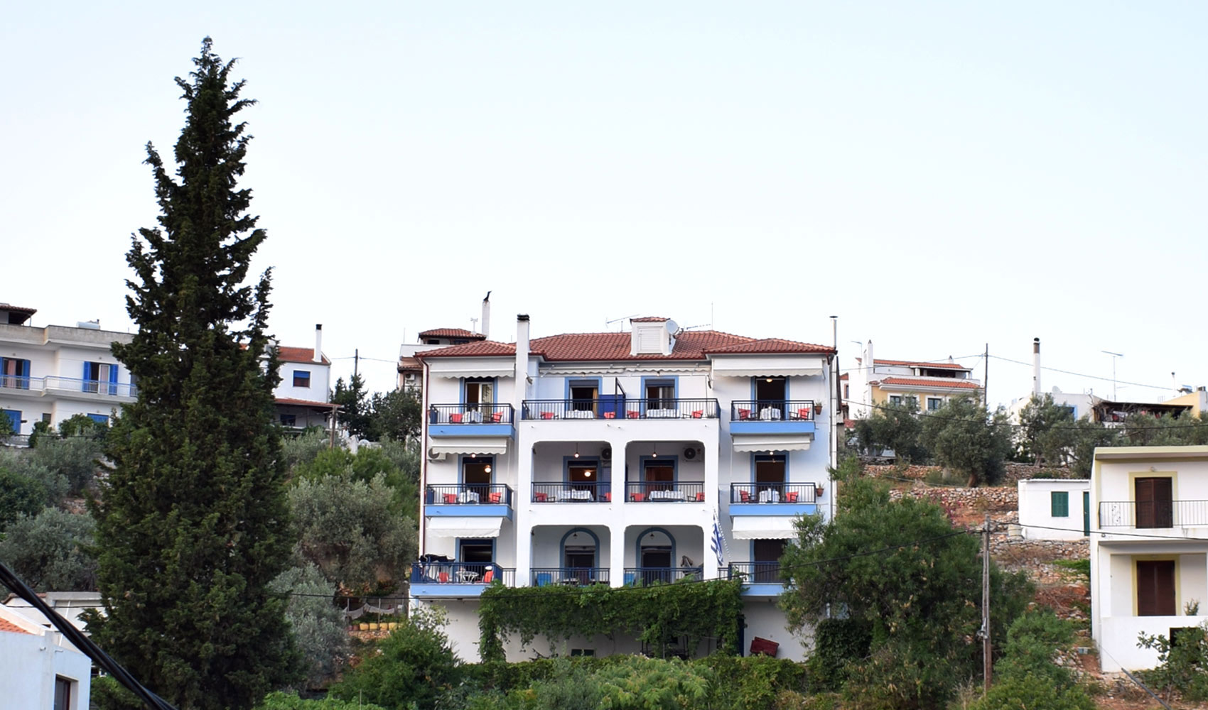 Hippocampus Studios Alonissos