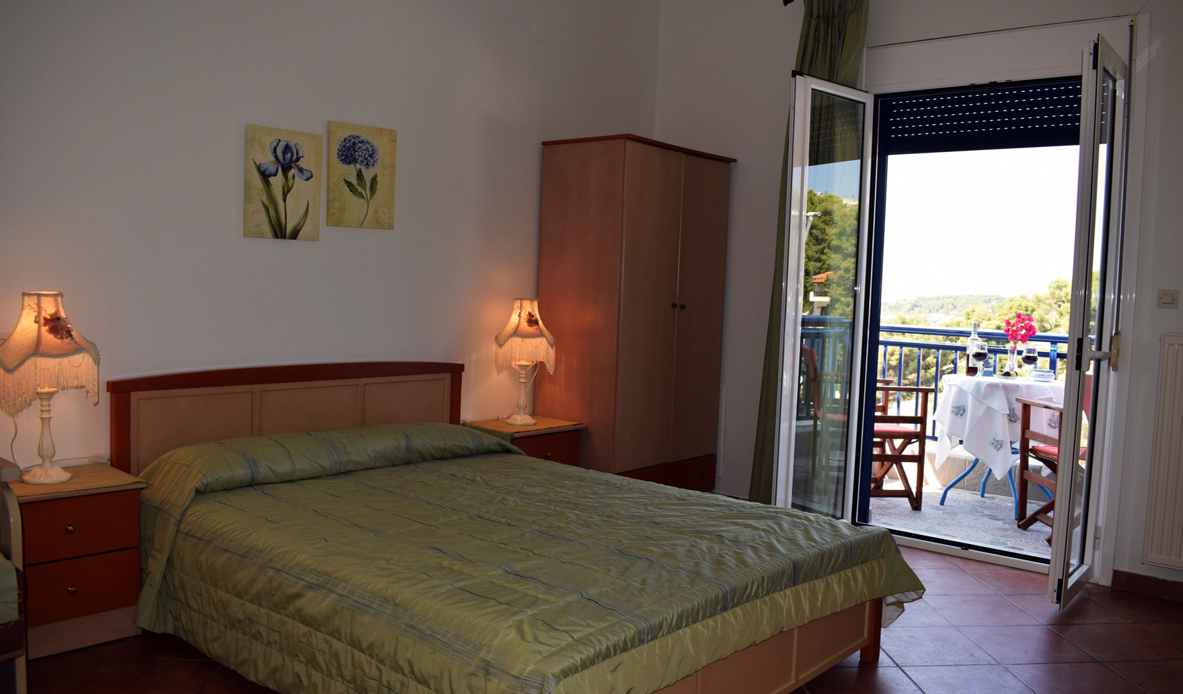 Hippocampus Studios Alonissos